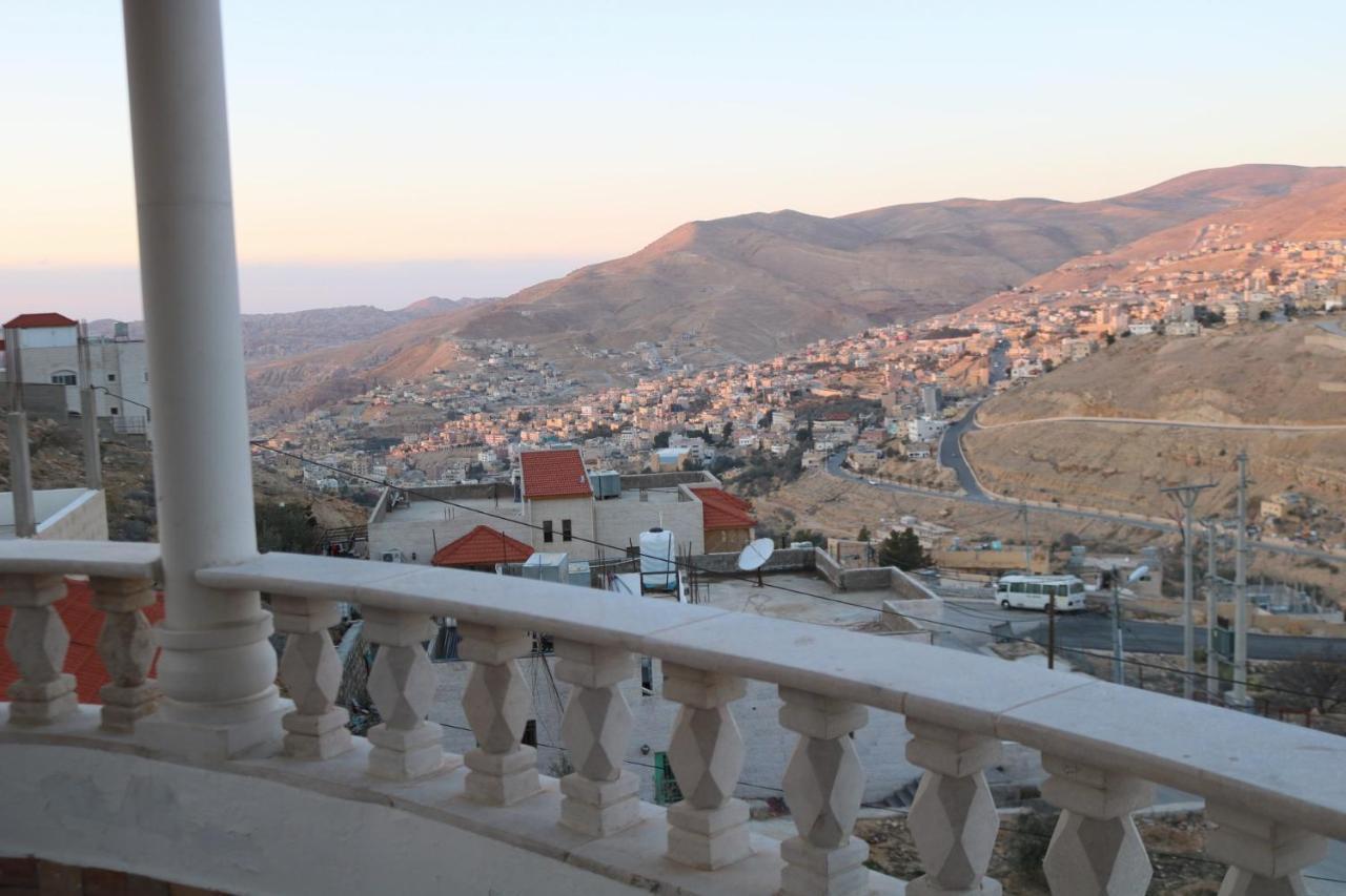 Panoramic View Hotell Wadi Musa Exteriör bild